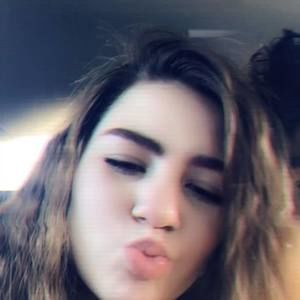 Meet your Posher, Jade